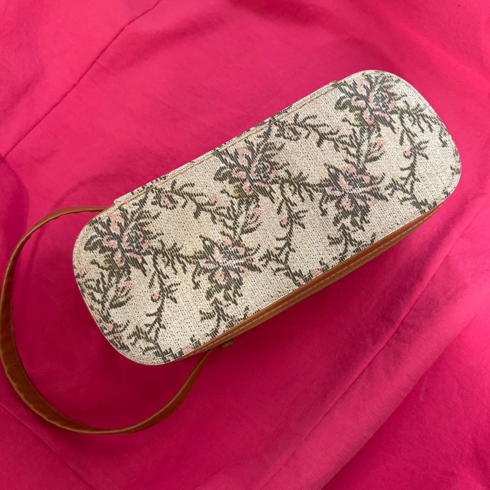 Vintage shoe case